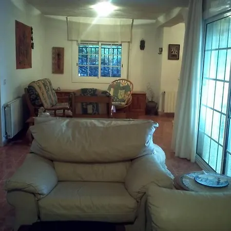 With Pool And Near Bcn & Tgn Holiday home *