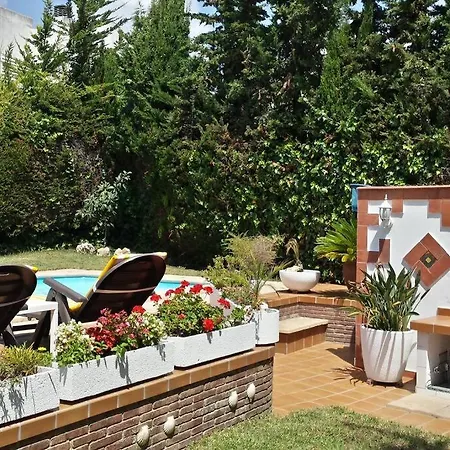 With Pool And Near Bcn & Tgn Cunit